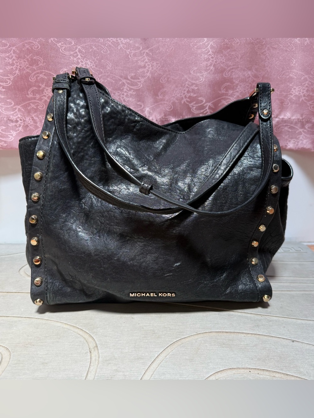 Michael Kors Slouch Shoulder Bag